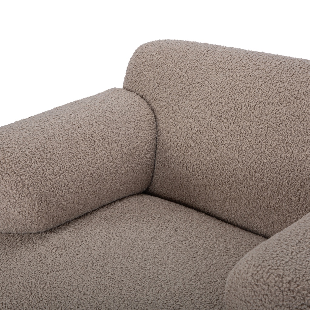 Kuma Club Chair